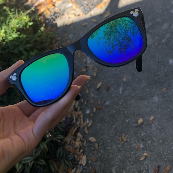 Disney Rainbow Lens Wayfarer Sunglasses 🕶 - Picture 7 of 11
